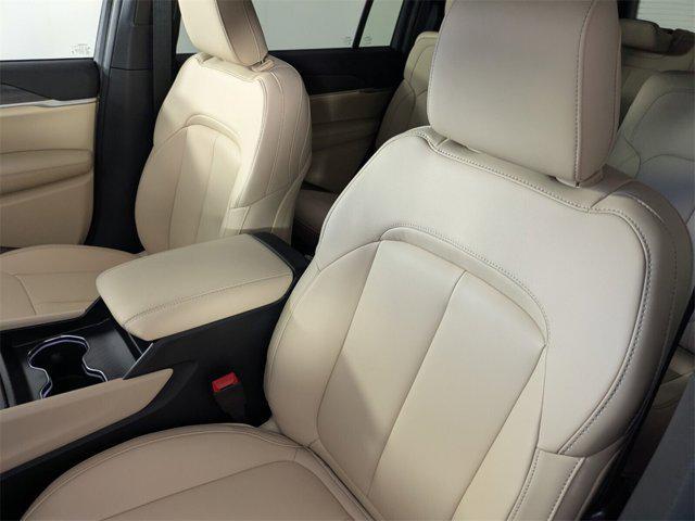 new 2025 Jeep Grand Cherokee L car, priced at $38,210