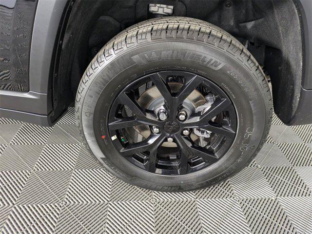 new 2025 Jeep Grand Cherokee L car, priced at $34,972
