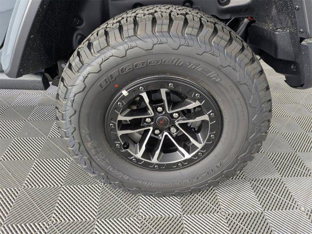 new 2025 Jeep Wrangler car, priced at $62,127
