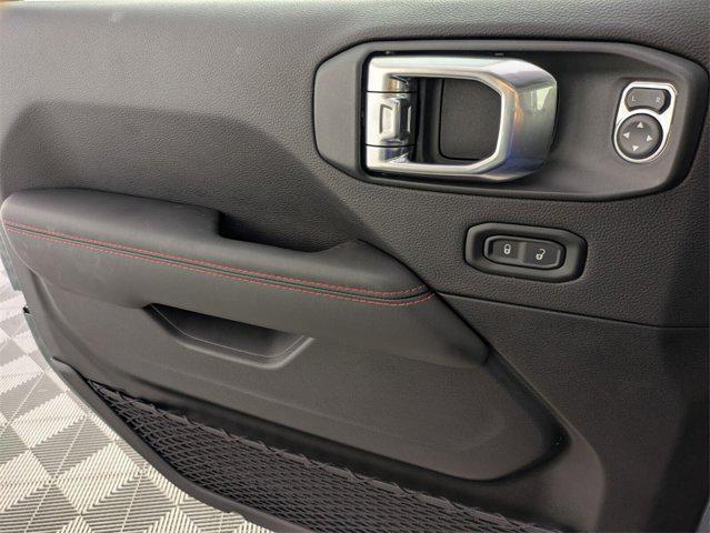 new 2025 Jeep Wrangler car, priced at $62,127