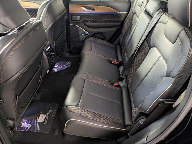 new 2025 Jeep Grand Cherokee car, priced at $58,822