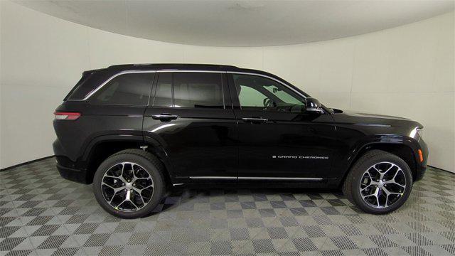 new 2025 Jeep Grand Cherokee car, priced at $58,822