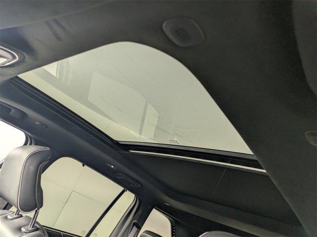 new 2025 Jeep Grand Cherokee car, priced at $58,822