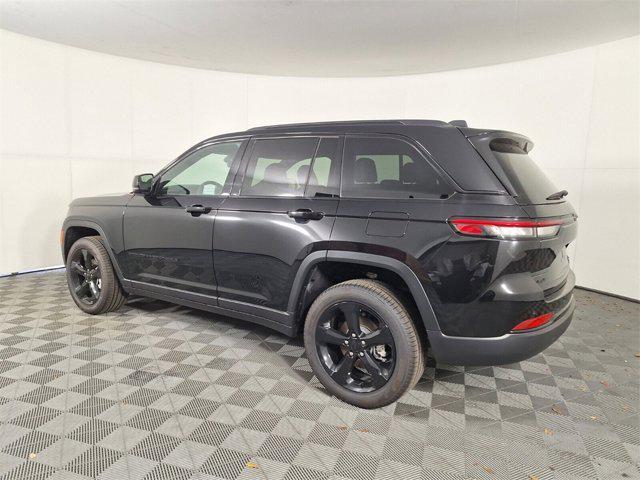 new 2025 Jeep Grand Cherokee car, priced at $44,551