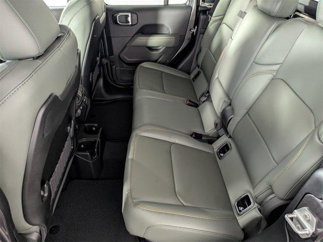 new 2025 Jeep Gladiator car, priced at $53,095