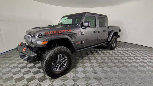 new 2025 Jeep Gladiator car, priced at $53,095