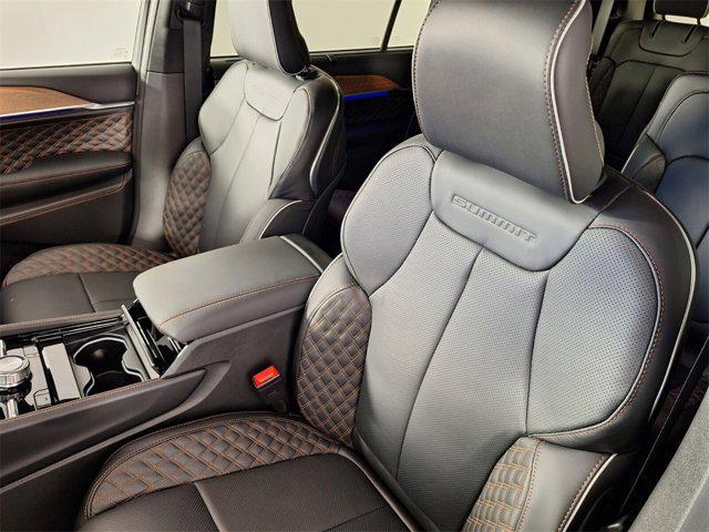 new 2025 Jeep Grand Cherokee L car, priced at $65,785