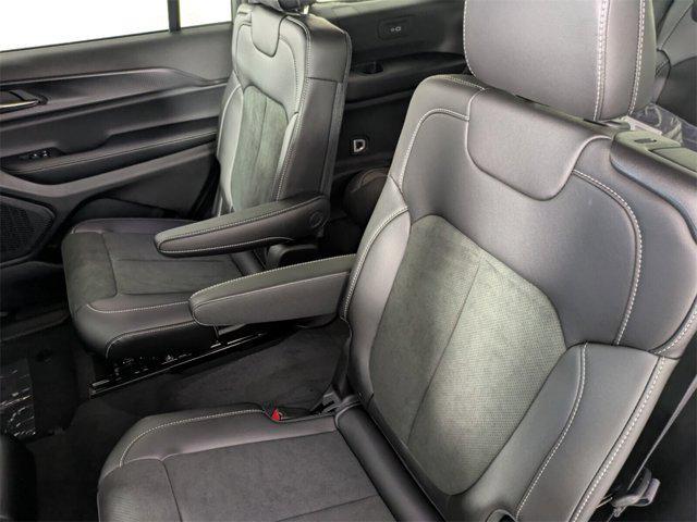 new 2025 Jeep Grand Cherokee L car, priced at $40,339