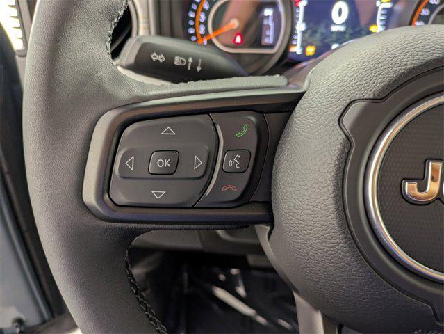 new 2025 Jeep Wrangler car, priced at $44,578