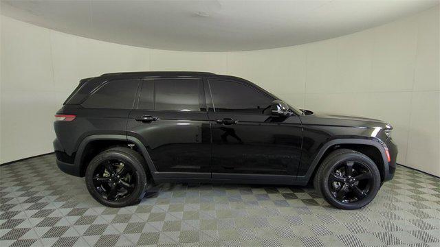 used 2023 Jeep Grand Cherokee car, priced at $31,087