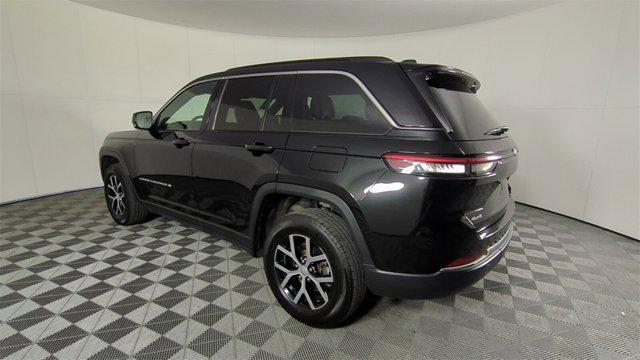 used 2024 Jeep Grand Cherokee car, priced at $25,755