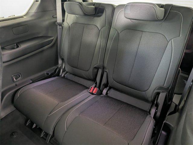 new 2025 Jeep Grand Cherokee L car, priced at $34,332
