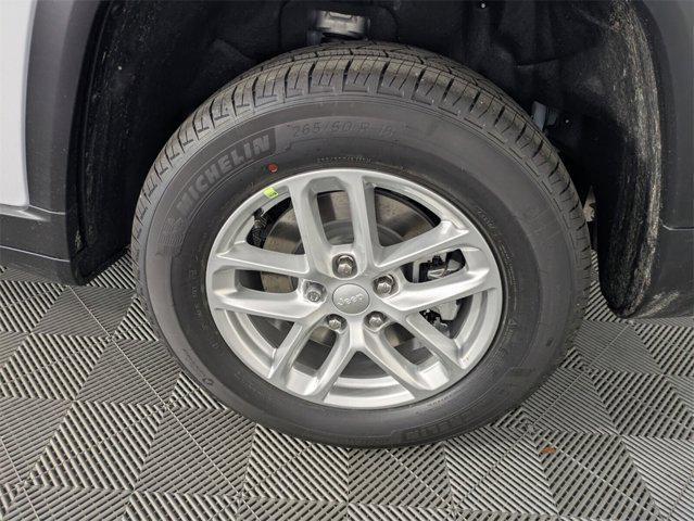 new 2025 Jeep Grand Cherokee L car, priced at $34,332