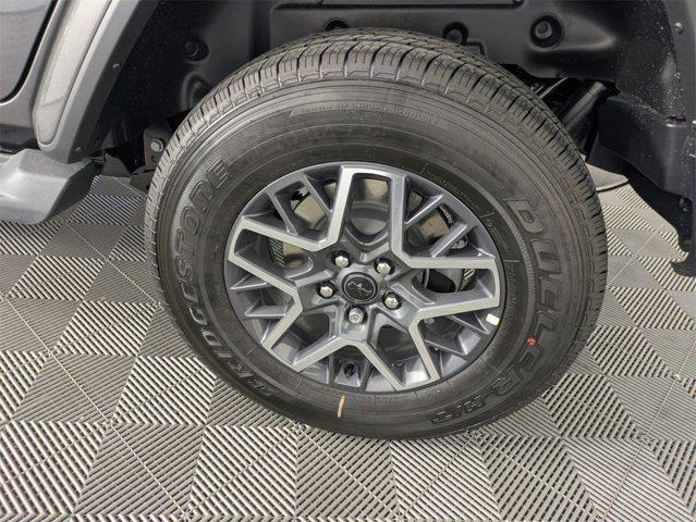 new 2025 Jeep Wrangler car, priced at $46,904