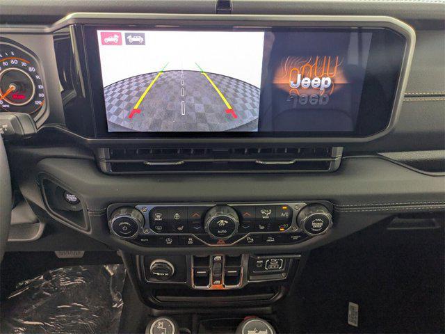 new 2025 Jeep Wrangler car, priced at $48,673