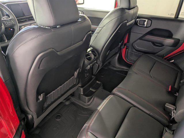 new 2025 Jeep Wrangler car, priced at $54,031