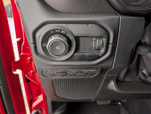 new 2025 Jeep Wrangler car, priced at $54,031