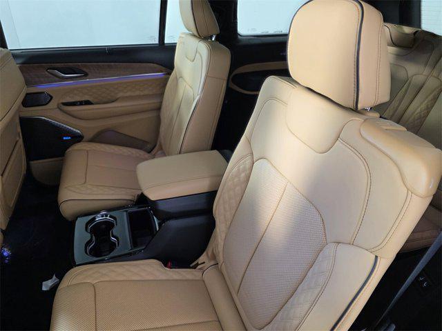 new 2025 Jeep Grand Cherokee L car, priced at $59,808