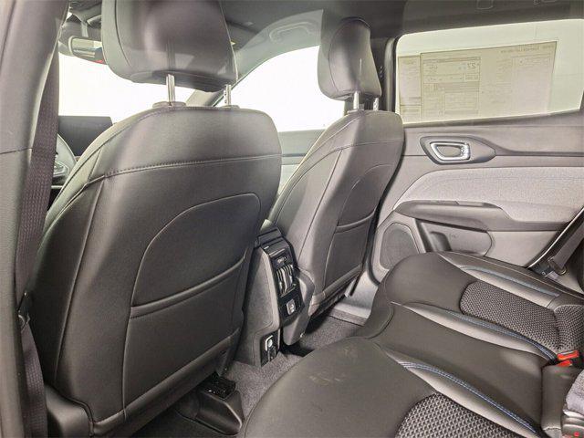 new 2025 Jeep Compass car, priced at $25,079