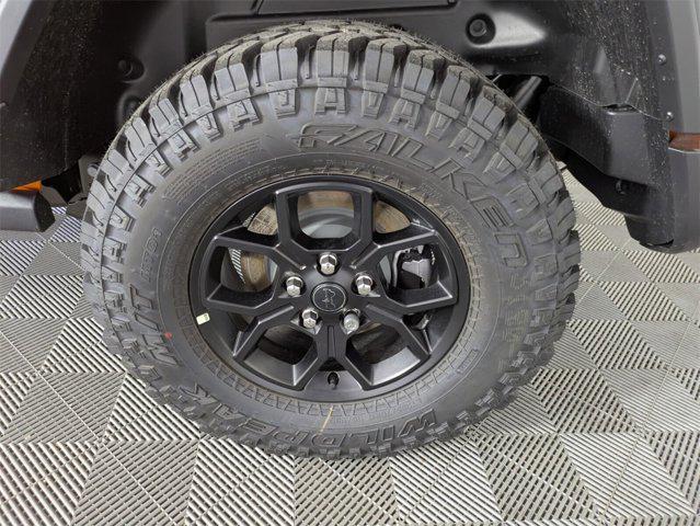 new 2025 Jeep Wrangler car, priced at $47,509