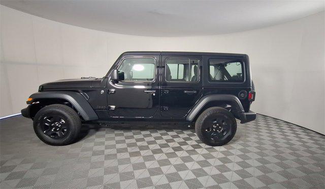 new 2025 Jeep Wrangler car