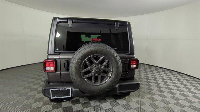 new 2025 Jeep Wrangler car, priced at $43,298