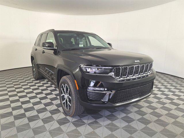 new 2024 Jeep Grand Cherokee car, priced at $36,122