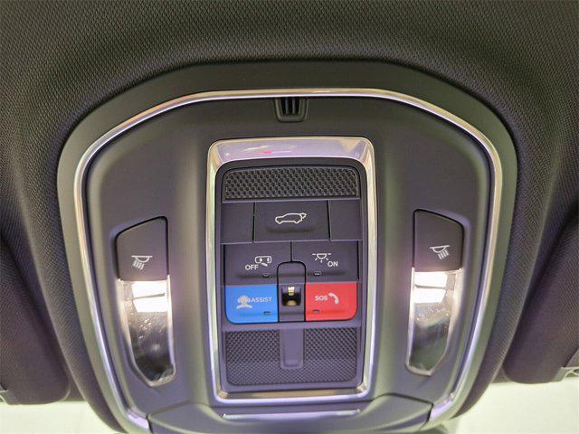 new 2025 Jeep Grand Cherokee car, priced at $34,415