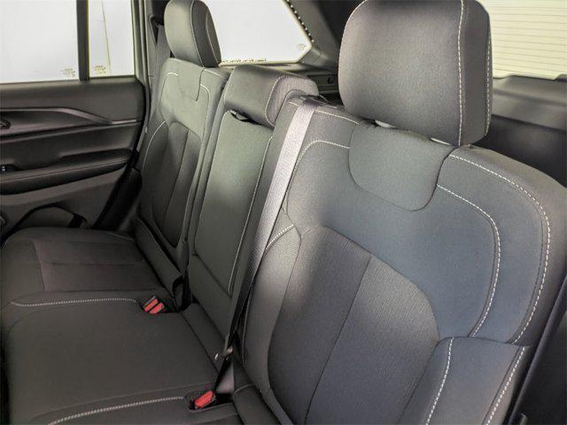 new 2025 Jeep Grand Cherokee car, priced at $32,802
