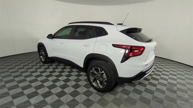 used 2025 Chevrolet Trax car, priced at $19,385
