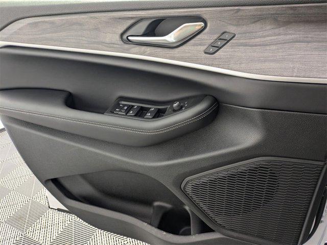 new 2025 Jeep Grand Cherokee car, priced at $34,847