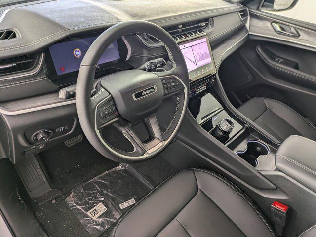 new 2025 Jeep Grand Cherokee car, priced at $34,847