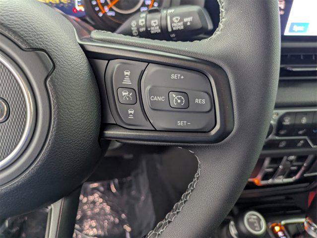 new 2025 Jeep Wrangler car, priced at $44,737