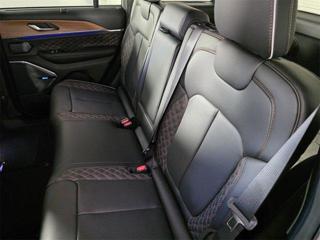 new 2025 Jeep Grand Cherokee car, priced at $60,604