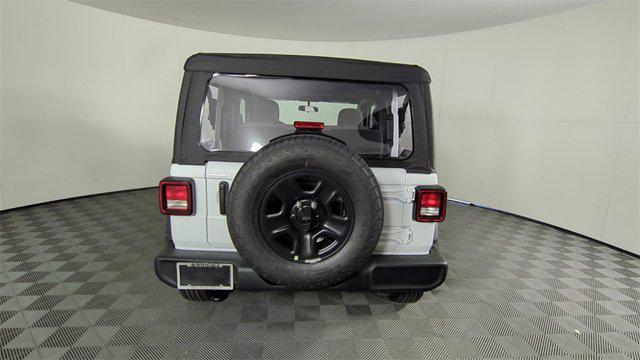 new 2025 Jeep Wrangler car, priced at $31,084
