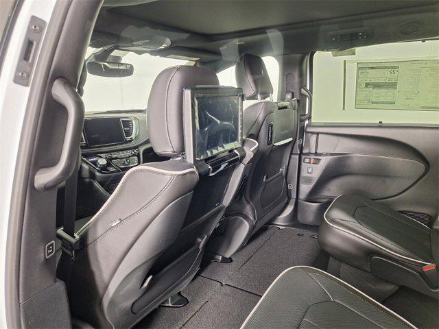 new 2025 Chrysler Pacifica car, priced at $47,859