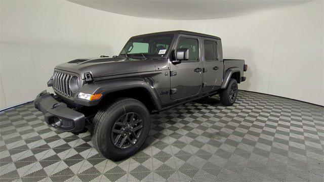 new 2025 Jeep Gladiator car, priced at $40,294