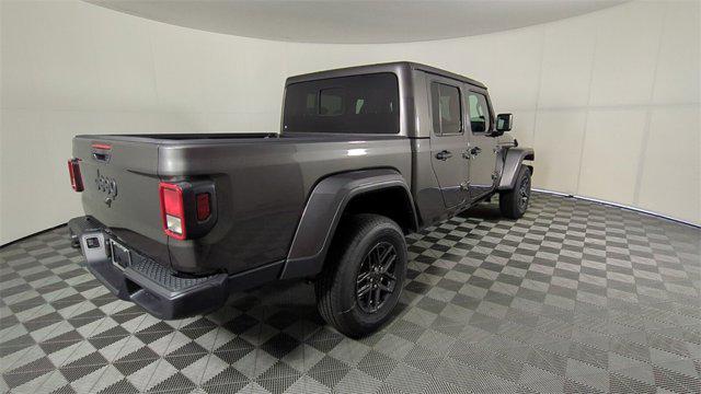 new 2025 Jeep Gladiator car, priced at $40,294