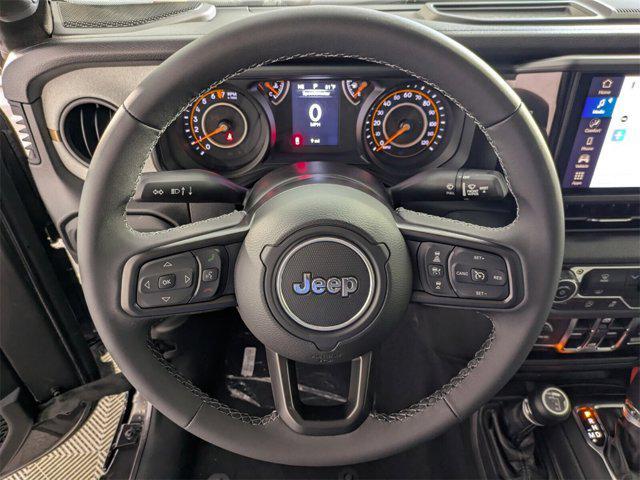 new 2025 Jeep Gladiator car, priced at $40,294