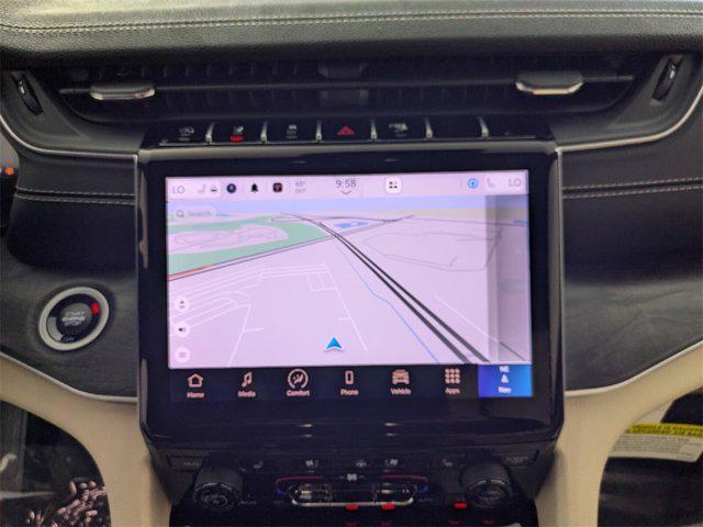 new 2025 Jeep Grand Cherokee car, priced at $44,690