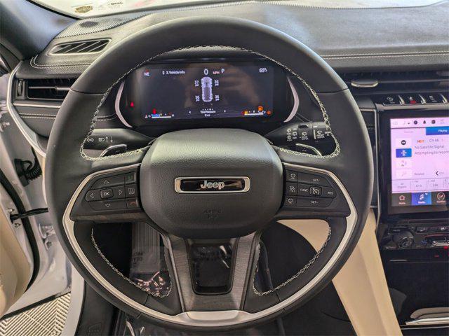 new 2025 Jeep Grand Cherokee car, priced at $44,690