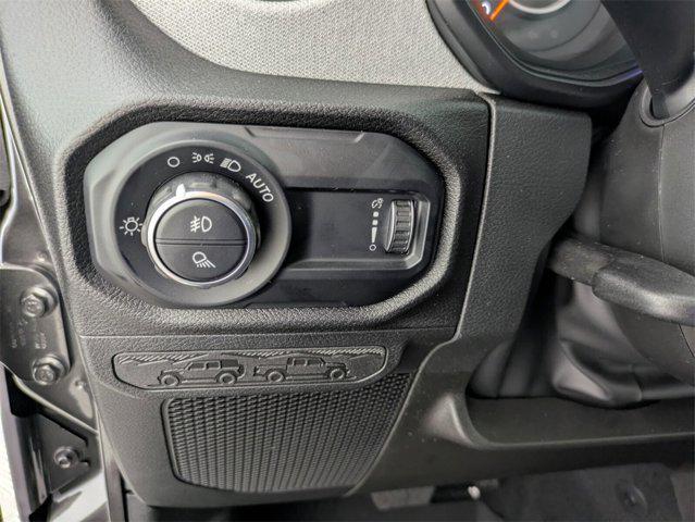 new 2025 Jeep Gladiator car, priced at $39,033