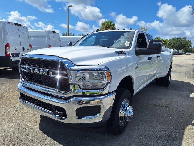 new 2024 Ram 3500 car, priced at $62,090