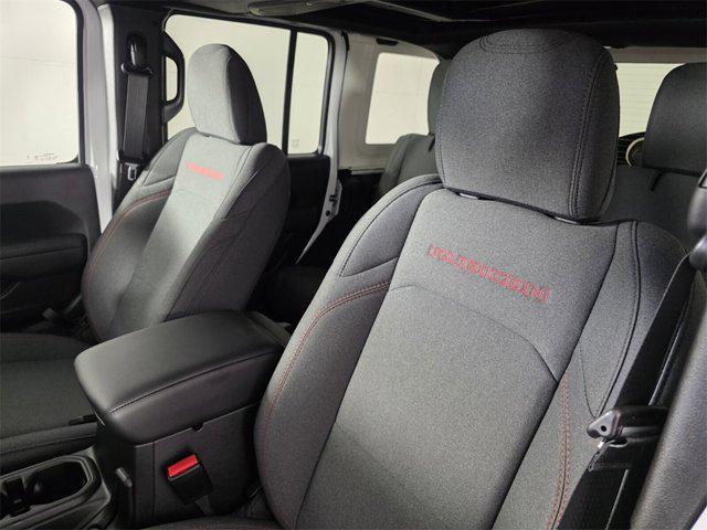new 2025 Jeep Wrangler car, priced at $57,484