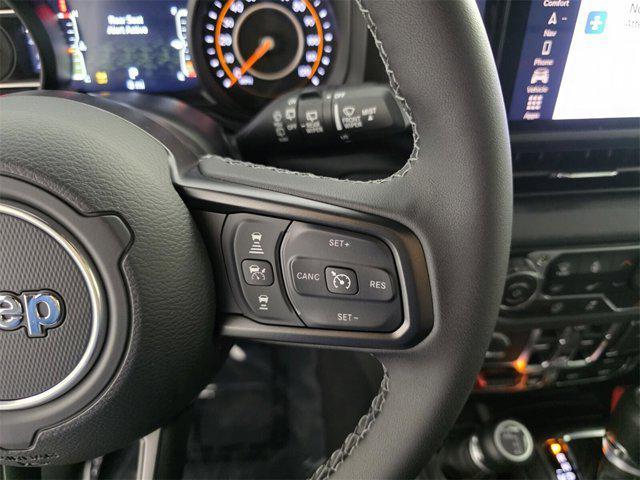 new 2025 Jeep Wrangler car, priced at $57,484