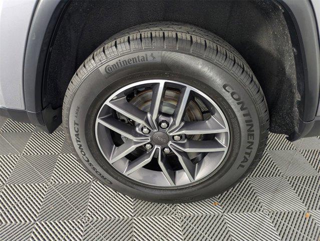used 2019 Jeep Grand Cherokee car, priced at $17,368