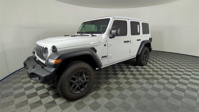 new 2025 Jeep Wrangler car, priced at $45,757