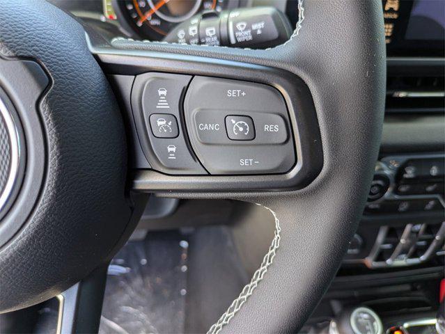 new 2025 Jeep Wrangler car, priced at $45,757
