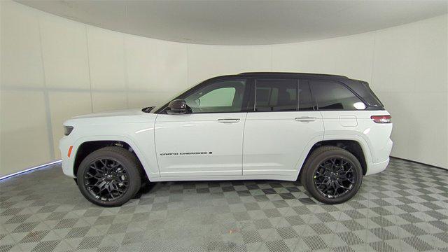 new 2025 Jeep Grand Cherokee car, priced at $62,204