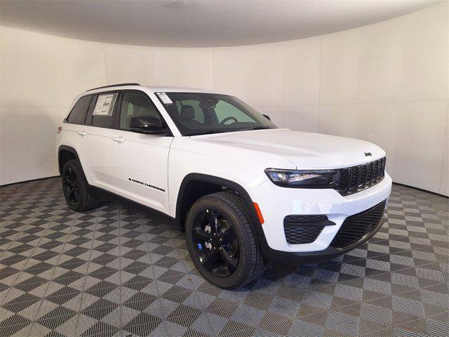 new 2025 Jeep Grand Cherokee car, priced at $42,330